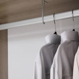 ตู้เสื้อผ้า 2 บาน รุ่นวาซ - สีธรรมชาติ/ขาว